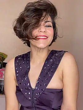 eva luz online show from March 7, 2026, 7:55 pm