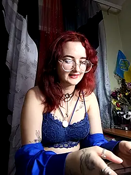 Snapshot of Persefoha chatting on February 24, 2026, 7:45 pm Persefoha online show from February 24, 2026, 7:45 pm