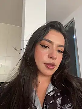 foxxy lover online show from February 3, 2026, 8:14 pm