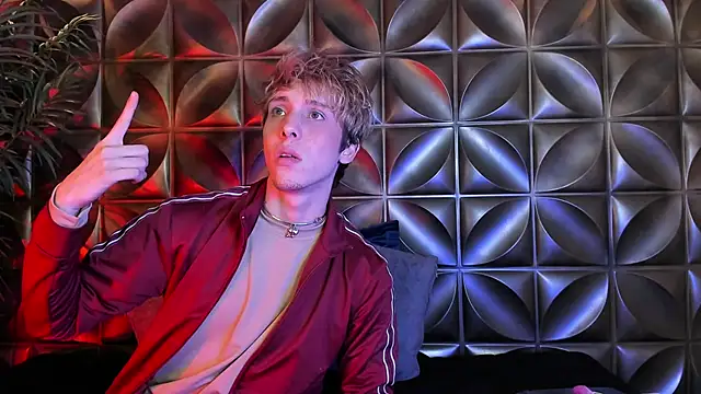 DannyParker  online show from February 13, 2026, 2:51 am