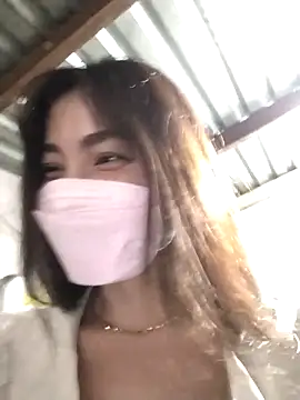 Baby-sexytits2026 online show from May 18, 2026, 1:35 am