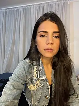 Snapshot of EvaMiranda chatting on February 2, 2026, 4:55 am EvaMiranda online show from February 2, 2026, 4:55 am