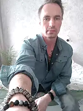 Snapshot of Wargunex chatting on April 11, 2026, 4:11 pm Wargunex online show from April 11, 2026, 4:11 pm