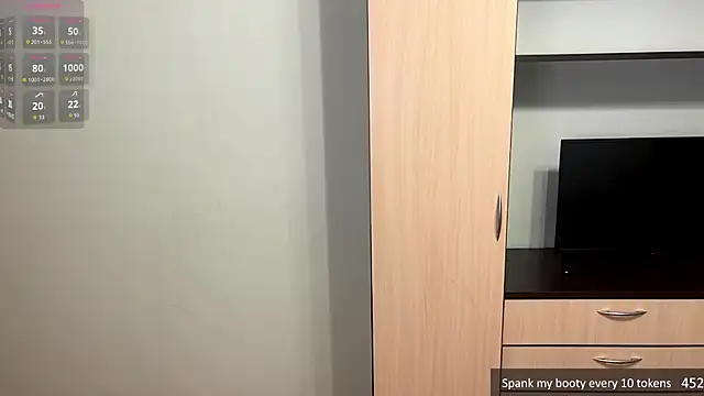 Snapshot of Velmiora chatting on February 25, 2026, 6:17 pm Velmiora online show from February 25, 2026, 6:17 pm