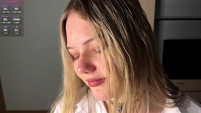 Velmiora online show from March 22, 2026, 3:48 pm