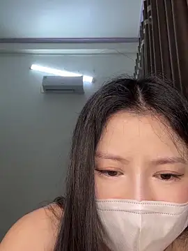 wang1472581 online show from February 27, 2026, 8:58 am