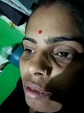 Snapshot of Priyakoli4568 chatting on April 12, 2026, 5:51 pm Priyakoli4568 online show from April 12, 2026, 5:51 pm