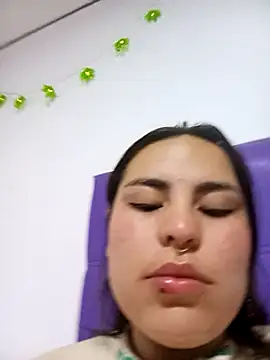 Kennya Rodriguez online show from February 13, 2025, 9:20 am