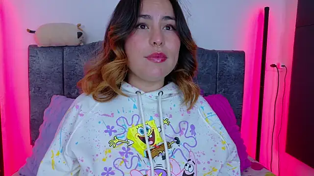 Kennya Rodriguez online show from May 14, 2026, 3:57 am