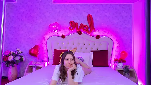 Snapshot of DreamyRosie chatting on February 11, 2026, 12:54 pm DreamyRosie online show from February 11, 2026, 12:54 pm