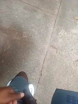 andresj22hot online show from March 30, 2026, 11:11 am