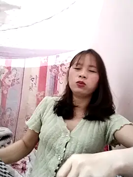 Snapshot of -Bami- chatting on February 20, 2026, 11:49 pm -Bami- online show from February 20, 2026, 11:49 pm