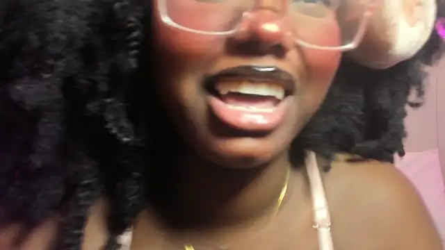 Snapshot of Sotf_Charlotte chatting on March 31, 2026, 8:31 pm Sotf Charlotte online show from March 31, 2026, 8:31 pm