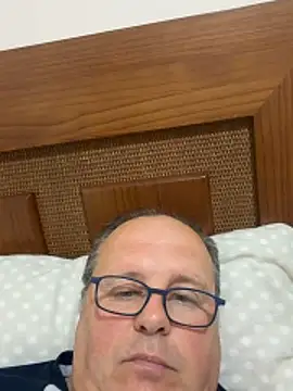 Snapshot of YachtCaptain10 chatting on March 24, 2026, 6:46 pm YachtCaptain10 online show from March 24, 2026, 6:46 pm