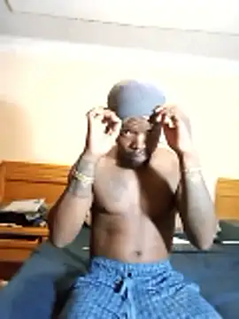 -HIIM- online show from February 16, 2026, 11:23 pm