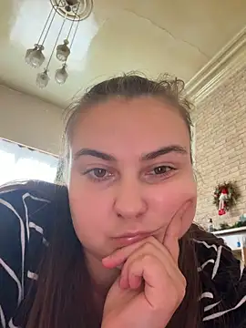 AlyaX X online show from May 6, 2026, 1:27 pm