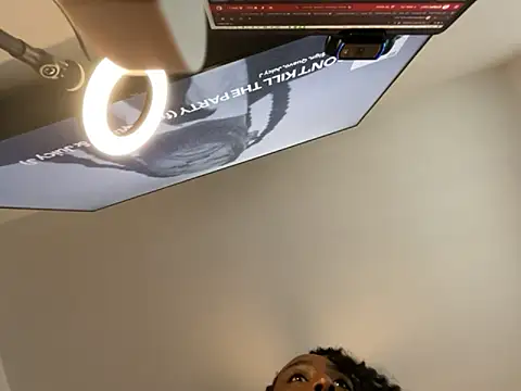 Anadia Starr online show from March 15, 2026, 1:33 am