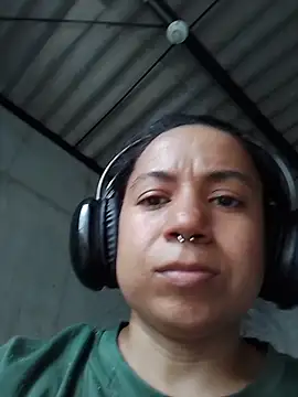 chiarafustox online show from April 2, 2026, 5:54 pm