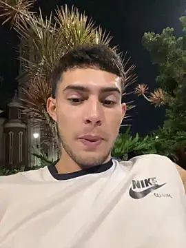 jhayko22 online show from March 19, 2026, 5:44 am