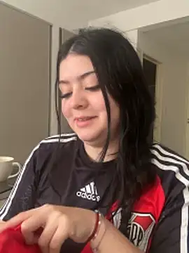 Snapshot of lolaaculaa chatting on April 11, 2026, 3:49 pm lolaaculaa online show from April 11, 2026, 3:49 pm