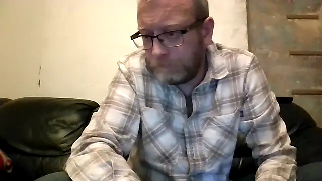 Snapshot of UnshodSixties chatting on May 22, 2026, 1:13 am UnshodSixties online show from May 22, 2026, 1:13 am