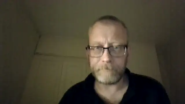 Snapshot of UnshodSixties chatting on June 2, 2026, 10:34 pm UnshodSixties online show from June 2, 2026, 10:34 pm