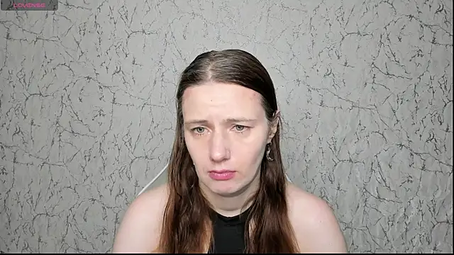 Kathrine Meyer online show from May 29, 2026, 2:20 am