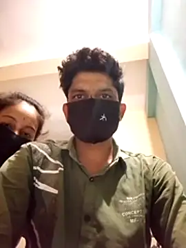 Divyanshi hott online show from July 31, 2026, 9:14 pm