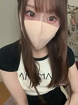 Snapshot of momo_mm chatting on July 10, 2026, 1:03 pm momo mm online show from July 10, 2026, 1:03 pm