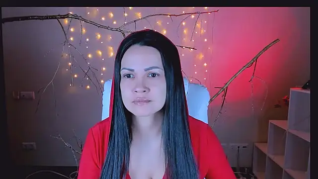 karolina robinson online show from February 16, 2026, 11:17 am