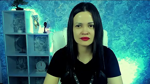 karolina robinson online show from March 19, 2026, 7:56 am