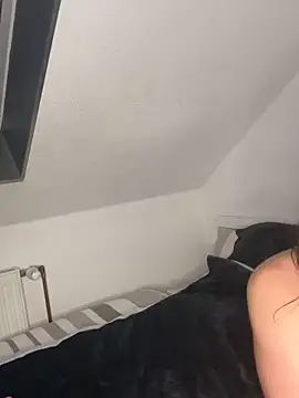 TS jessi online show from February 8, 2026, 5:27 pm