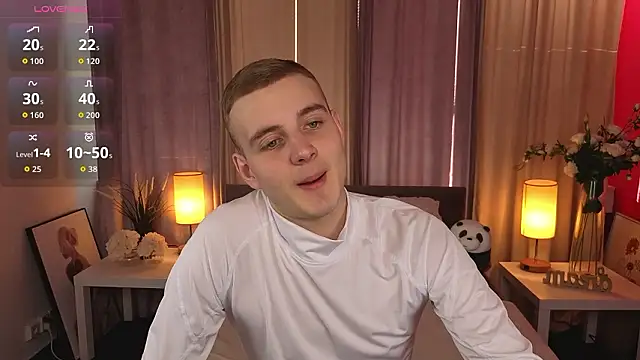 HereAlexColee online show from March 6, 2026, 2:46 pm