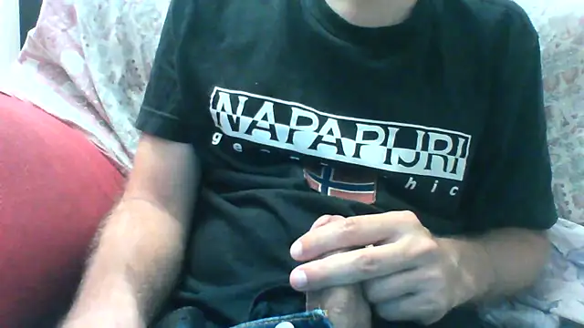 Snapshot of andre_italy chatting on June 9, 2026, 9:26 pm andre italy online show from June 9, 2026, 9:26 pm
