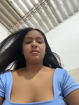 Baby morena12 online show from April 12, 2026, 5:40 pm