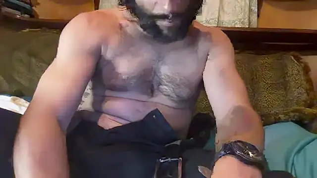 Snapshot of TrndSettr chatting on July 14, 2026, 1:41 am TrndSettr online show from July 14, 2026, 1:41 am