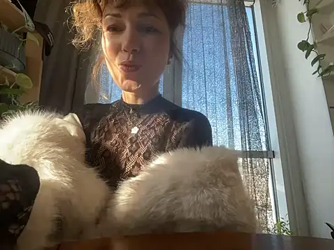 Snapshot of CarolineStar30 chatting on February 9, 2026, 8:51 am CarolineStar30 online show from February 9, 2026, 8:51 am