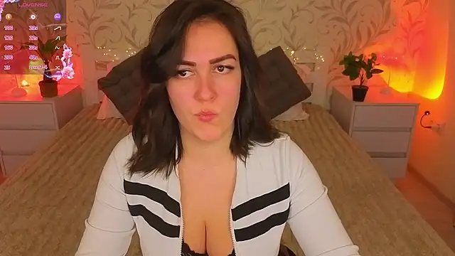 Snapshot of b1ushf1owerr chatting on February 20, 2026, 9:37 pm b1ushf1owerr online show from February 20, 2026, 9:37 pm