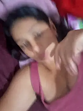 Cris18sexy online show from February 13, 2026, 6:15 pm