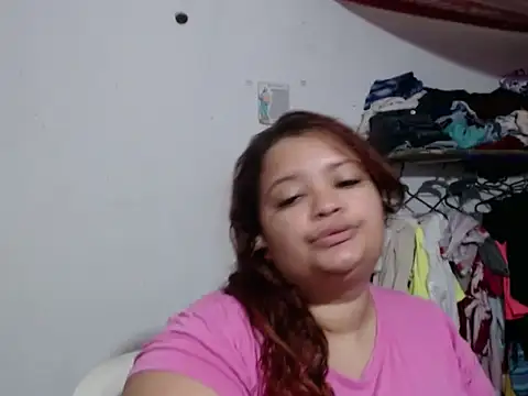 Snapshot of Diosa_Rosa chatting on February 7, 2026, 6:55 pm Diosa Rosa online show from February 7, 2026, 6:55 pm