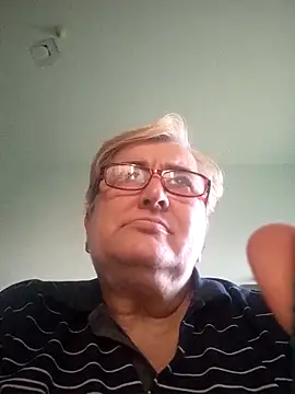 Snapshot of SusanStar874 chatting on May 5, 2026, 5:10 pm SusanStar874 online show from May 5, 2026, 5:10 pm