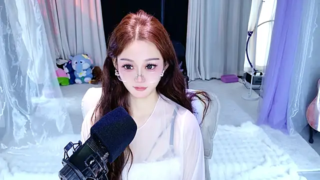 Dancer Lucky-Nini online show from February 1, 2026, 6:45 am