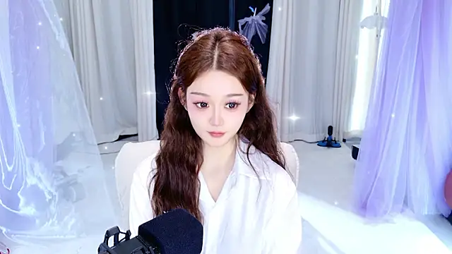 Dancer Lucky-Nini online show from February 20, 2026, 6:48 am