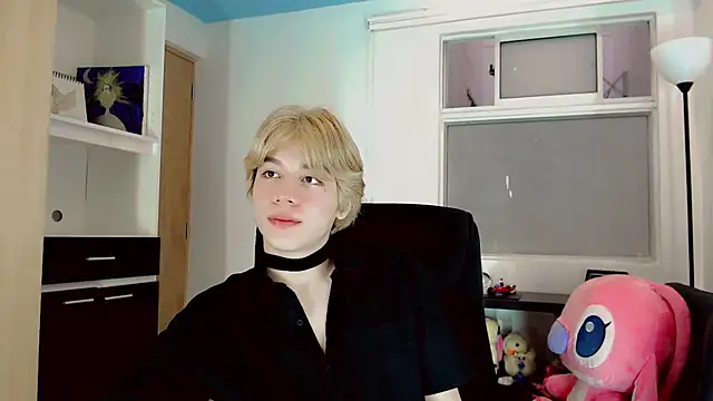 duvisex19 online show from April 28, 2026, 10:15 pm