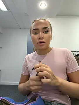 MonicaWestt online show from June 30, 2026, 7:09 am