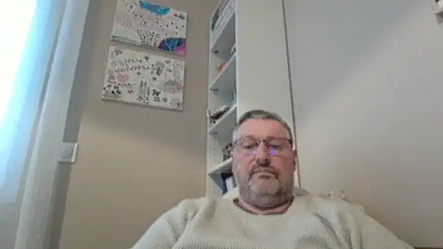 Snapshot of doudou310 chatting on February 11, 2026, 7:57 am doudou310 online show from February 11, 2026, 7:57 am