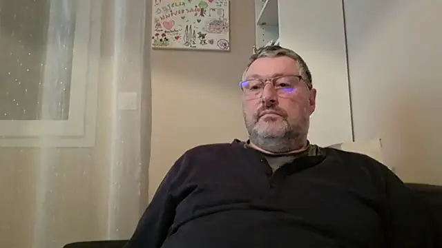 Snapshot of doudou310 chatting on February 23, 2026, 5:05 am doudou310 online show from February 23, 2026, 5:05 am