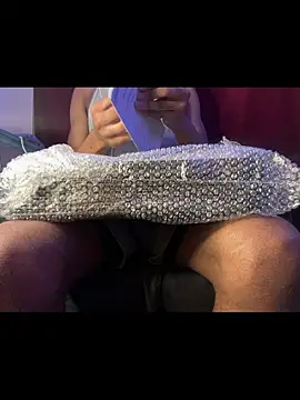 vexahleah online show from June 15, 2026, 4:58 am