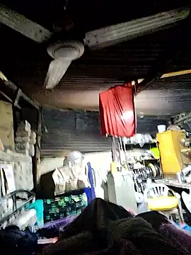 Snapshot of crazyxy12 chatting on February 6, 2026, 5:05 pm crazyxy12 online show from February 6, 2026, 5:05 pm