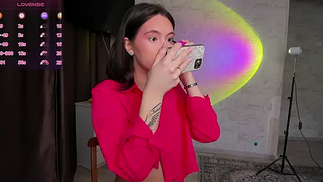 Hey Mia online show from February 24, 2026, 4:21 am